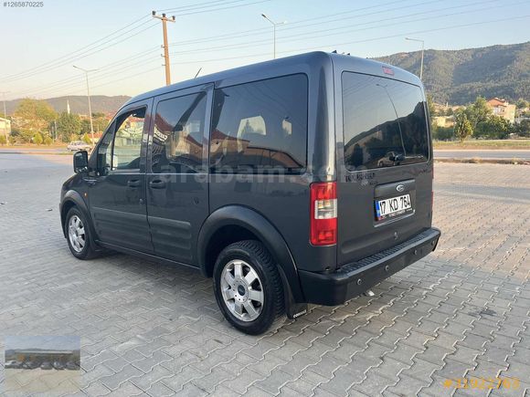 2009 CONNECT 1.8 TDCİ GLX DEĞIŞENSIZ