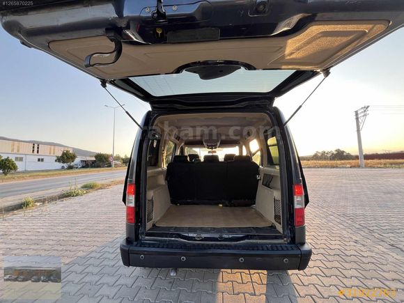 2009 CONNECT 1.8 TDCİ GLX DEĞIŞENSIZ