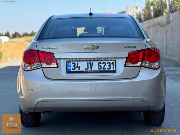 İLK SAHİBİNDEN SADECE 90.000 KM DE SERVİS BAKIMLI