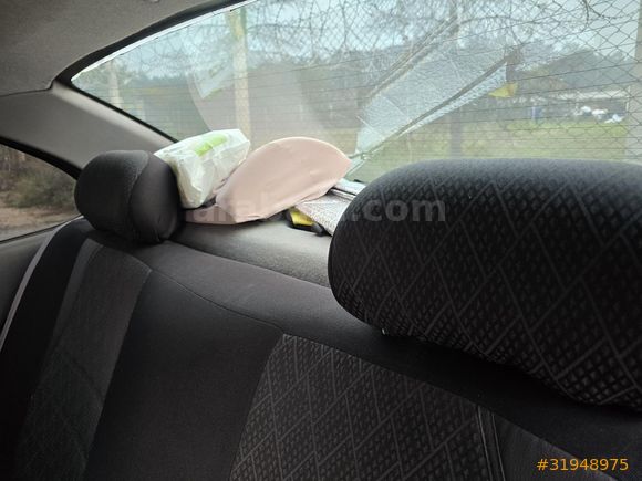 Sahibinden Renault Megane 1.4 RTA 2001 Model
