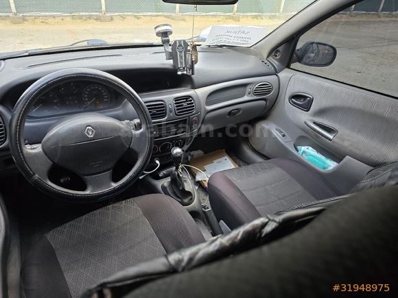 Sahibinden Renault Megane 1.4 RTA 2001 Model