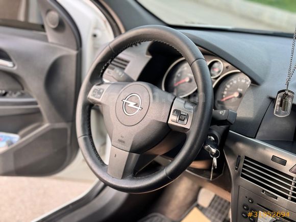 Galeriden Opel Astra 1.3 CDTI Enjoy 2006 Model Samsun