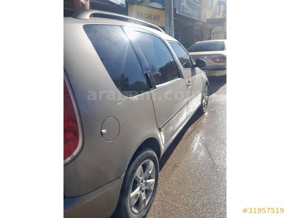 Sahibinden Skoda Roomster 1.6 Comfort 2008 Model
