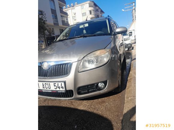 Sahibinden Skoda Roomster 1.6 Comfort 2008 Model