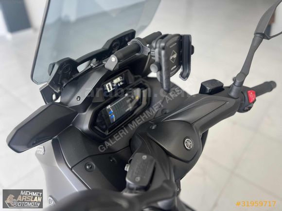__YAMAHA X MAX TECH MAX-250 ORJİNAL ÇANTALI__