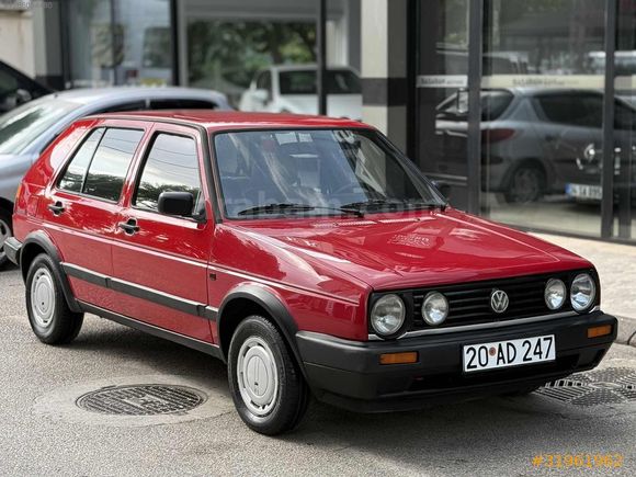 1988 KOLEKSİYONLUK OTOMATİK VİTES SUNROOF MEMPHİS HATASIZ