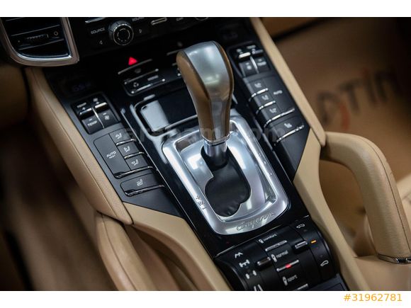 2012 PORSCHE CAYENNE 3.0 D PANORAMIK_AİR_NAV_A.MULTİM_CARBON
