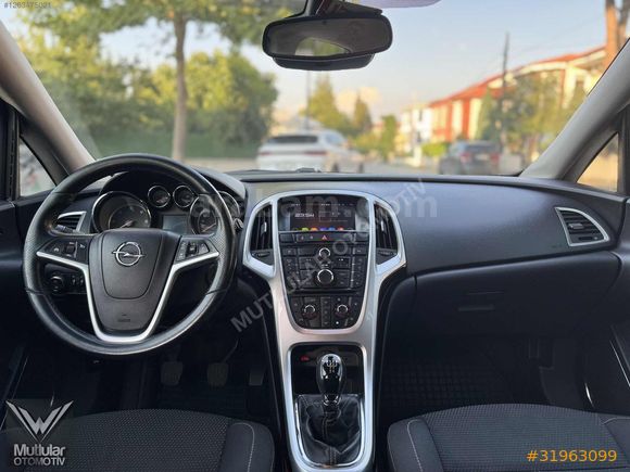 MUTLULAR'DAN DEĞİŞENSİZ ASTRA 1.3 CDTI COSMO AĞIR BAKIMLI