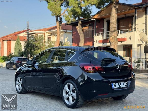 MUTLULAR'DAN DEĞİŞENSİZ ASTRA 1.3 CDTI COSMO AĞIR BAKIMLI