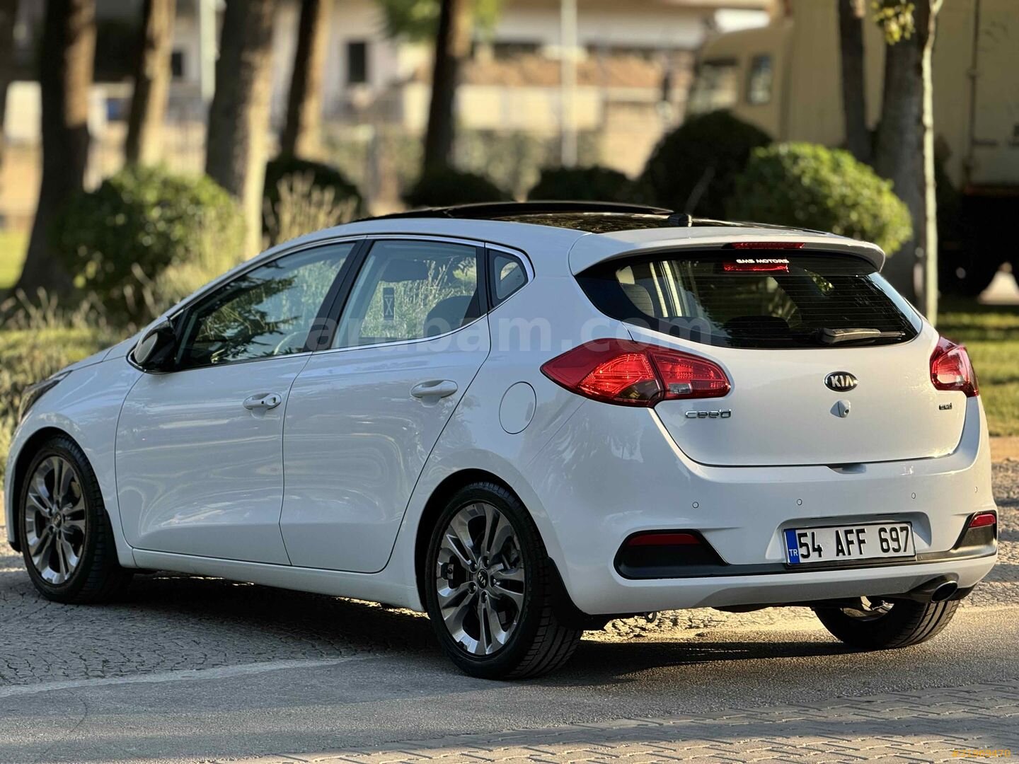 HATASIZ - BOYASIZ - TRAMERSiZ - CAM TAVAN - KEYLESS GO - OTOMATİK 3