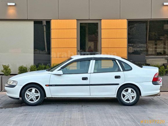 OPEL VECTRA 2.0 GLS SUNROOFLU