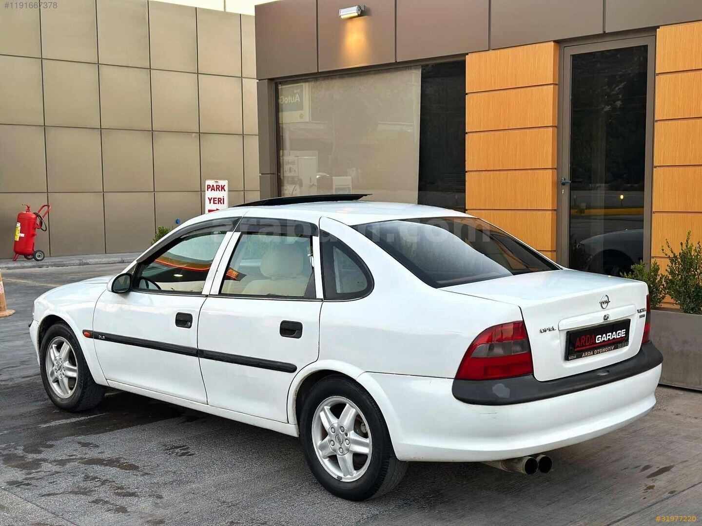 Galeriden Opel Vectra 2.0 GLS 1996 Model Burdur 335.000 km Beyaz 7