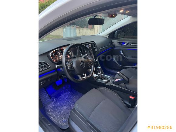Sahibinden Renault Megane 1.5 Blue DCI Joy Comfort 2021 Model 