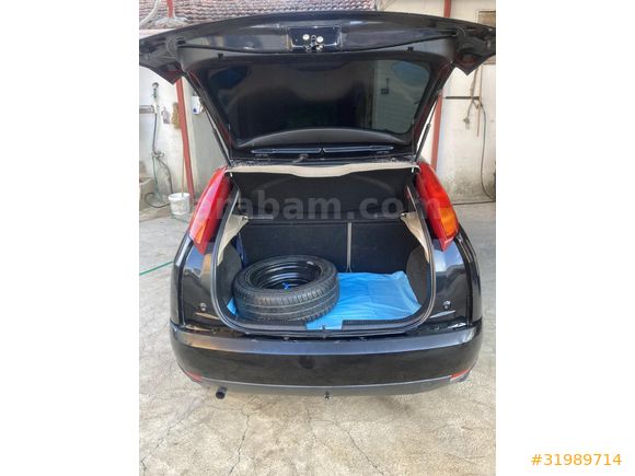 Sahibinden Ford Focus 1.6 Ghia 2002 Model