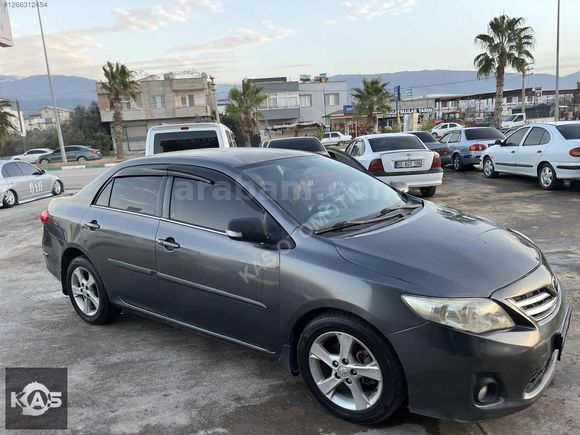 Toyota Corolla 1.6 Elegant 2011 model