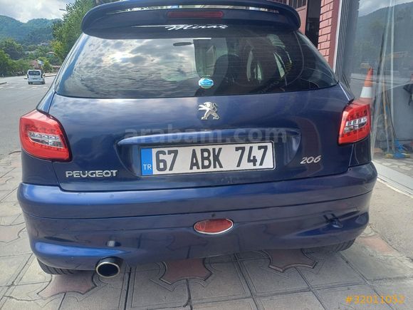 Galeriden Peugeot 206 1.6 XT 2000 Model Zonguldak 310.000 km Mavi