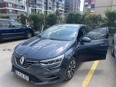 1.3 TCe Icon 2024 Model 
