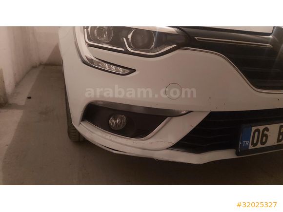Düşük km emsalsiz tam bir aile arabasi
