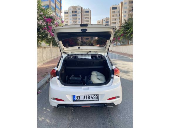 Öğretmenden Hyundai i20 1.4 CRDi Jump 2016 Model 