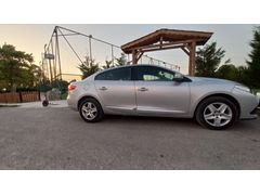 2015 touch Renault Fluence 1.5 dCi  - 3 parça boya /multımedia/sigara içilmemiş-
