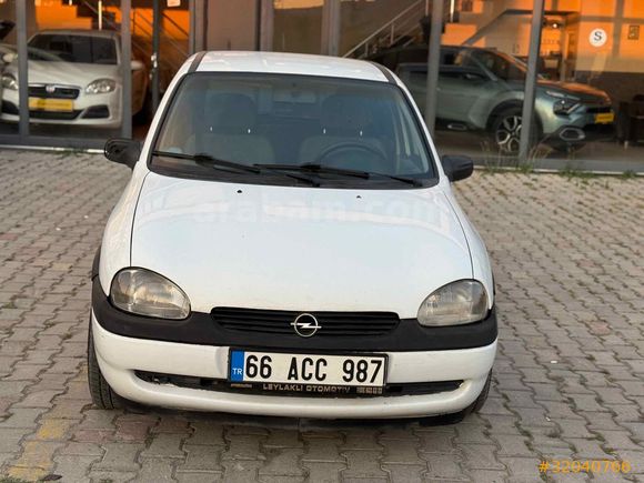 Galeriden Opel Corsa 1.4 Swing 1997 Model Afyonkarahisar
