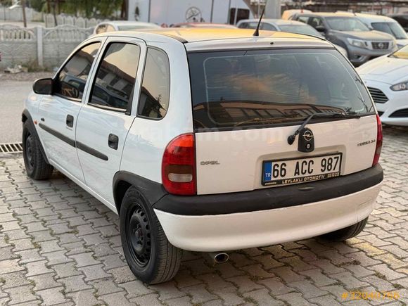 Galeriden Opel Corsa 1.4 Swing 1997 Model Afyonkarahisar