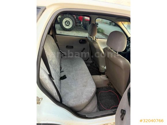Galeriden Opel Corsa 1.4 Swing 1997 Model Afyonkarahisar