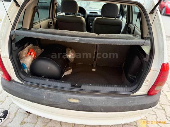 Galeriden Opel Corsa 1.4 Swing 1997 Model Afyonkarahisar