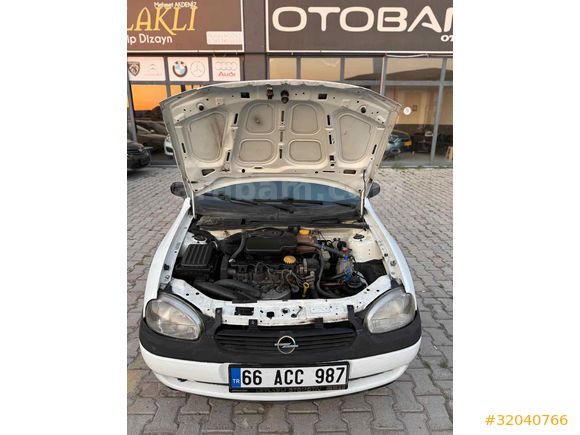 Galeriden Opel Corsa 1.4 Swing 1997 Model Afyonkarahisar
