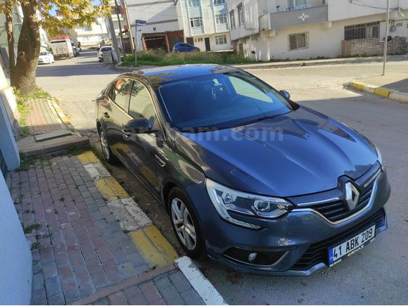 Sahibinden Renault Megane 1.6 Joy 2018 Model