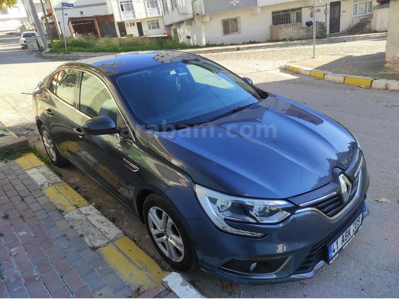 Sahibinden Renault Megane 1.6 Joy 2018 Model