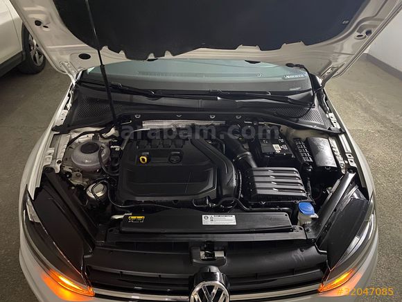 Volkswagen Golf 1.5 TSi Comfortline 2019 Model 