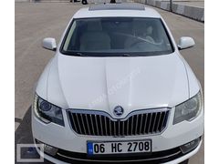 2015 MODEL SÜPERB BOYASIZ HATASIZ ORJİNAL SANRUFLU DSG DİZEL LED