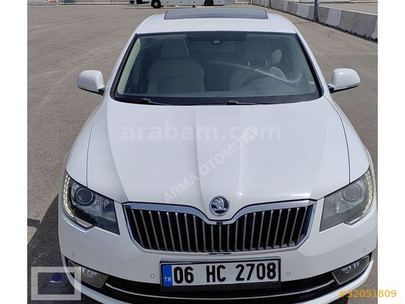 2015 MODEL SÜPERB BOYASIZ HATASIZ ORJİNAL SANRUFLU DSG DİZEL LED