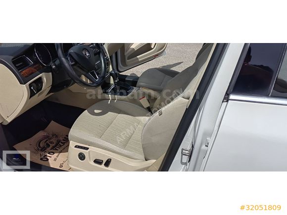 2015 MODEL SÜPERB BOYASIZ HATASIZ ORJİNAL SANRUFLU DSG DİZEL LED