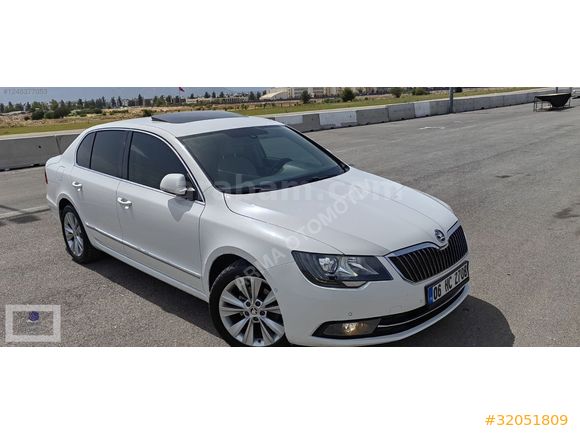 2015 MODEL SÜPERB BOYASIZ HATASIZ ORJİNAL SANRUFLU DSG DİZEL LED
