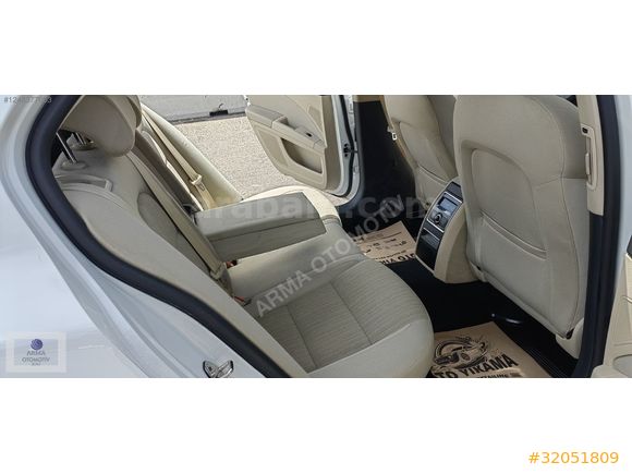 2015 MODEL SÜPERB BOYASIZ HATASIZ ORJİNAL SANRUFLU DSG DİZEL LED