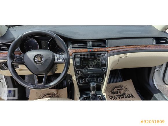 2015 MODEL SÜPERB BOYASIZ HATASIZ ORJİNAL SANRUFLU DSG DİZEL LED
