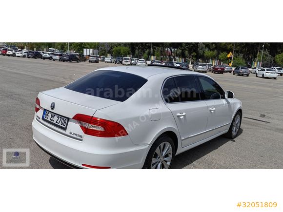 2015 MODEL SÜPERB BOYASIZ HATASIZ ORJİNAL SANRUFLU DSG DİZEL LED