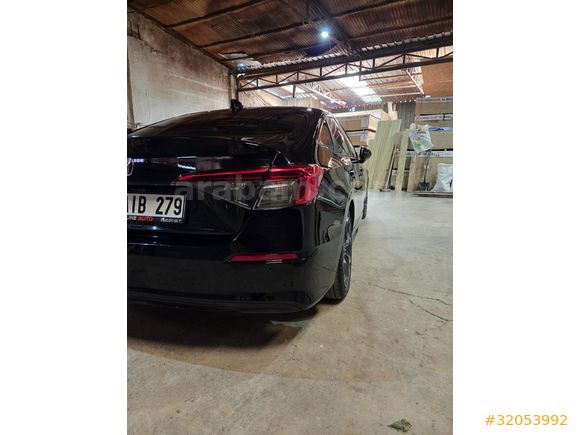 Sahibinden Honda Civic 1.5 i-VTEC Eco Executive Plus 2023 Model