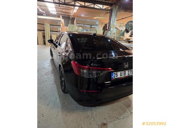 Sahibinden Honda Civic 1.5 i-VTEC Eco Executive Plus 2023 Model