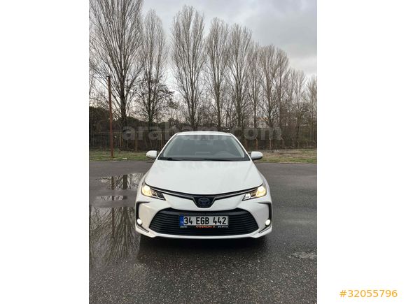 Sahibinden Toyota Corolla 1.8 Hybrid Dream 2021 Model İstanbul