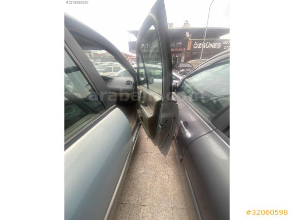 2005 model 1.6  16valf scenic