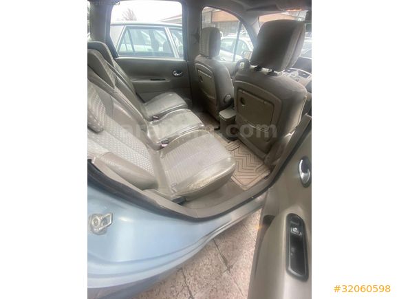 2005 model 1.6  16valf scenic