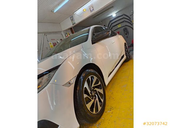 Sahibinden Honda Civic 1.6 i-VTEC ECO Elegance 2017 Model