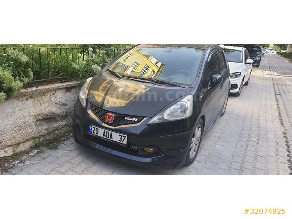 Sahibinden Honda Jazz 1.4 Fun 2011 Model