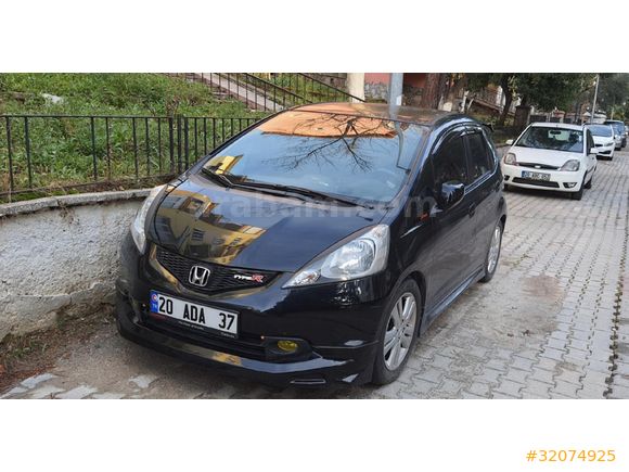 Sahibinden Honda Jazz 1.4 Fun 2011 Model