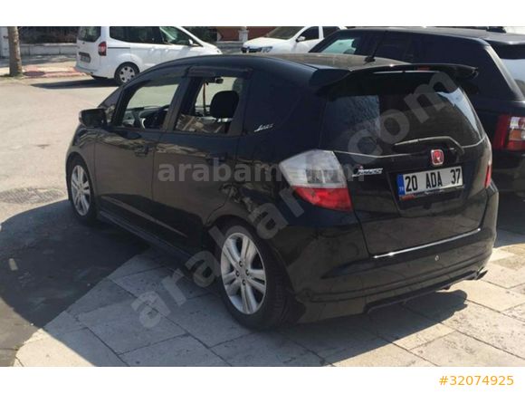 Sahibinden Honda Jazz 1.4 Fun 2011 Model
