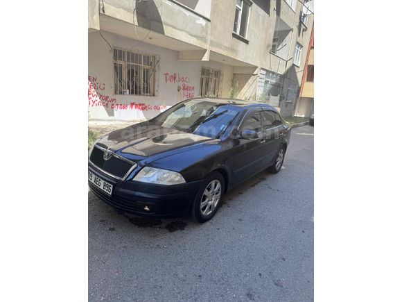 Sahibinden Ekonomik ve konforlu Alman tankı Skoda Octavia 1.6 FSI Elegance 2008 Model 