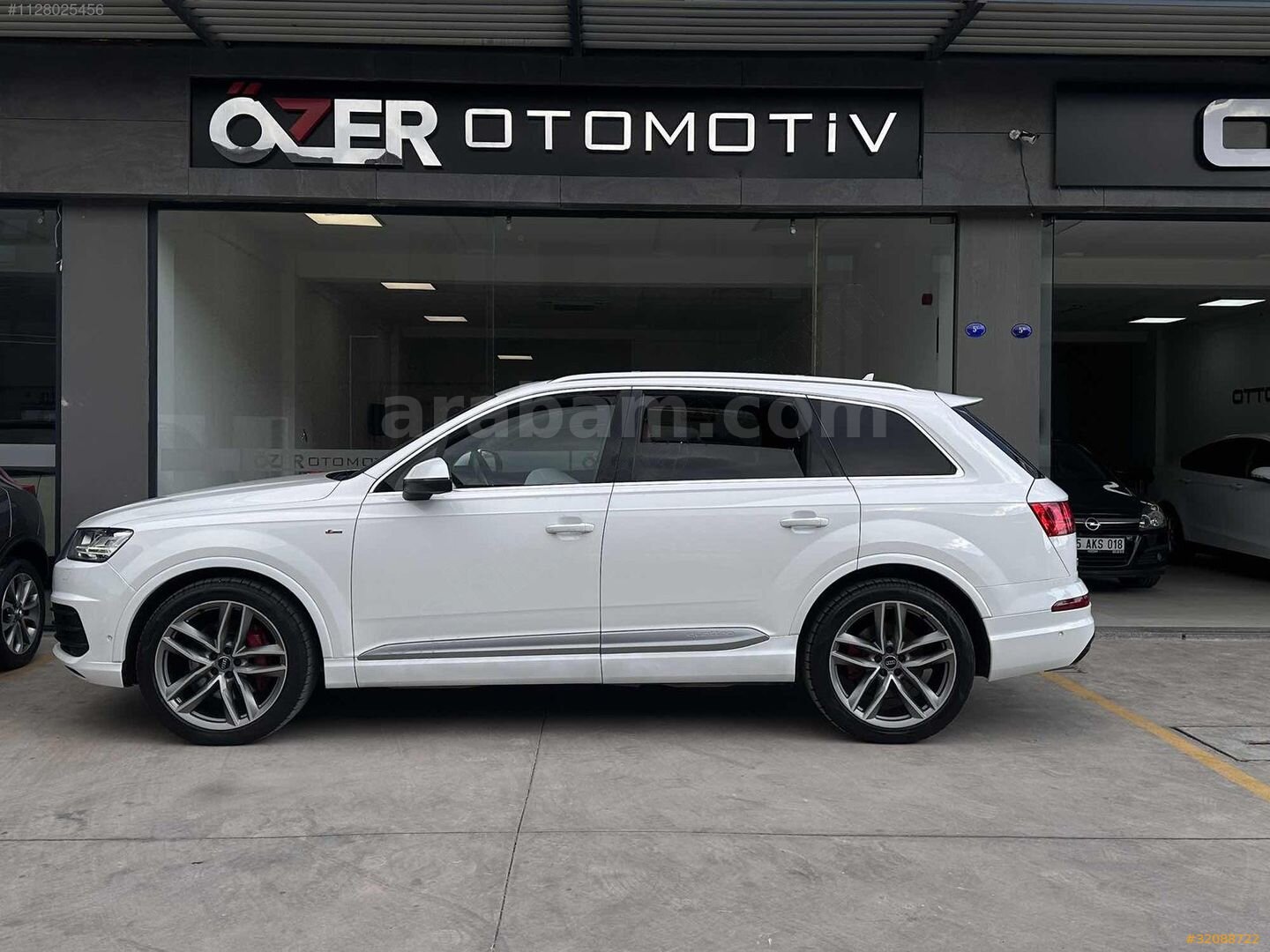 Galeriden Audi Q7 3.0 TDI Quattro 2017 Model İzmir 142.000 km Beyaz 7